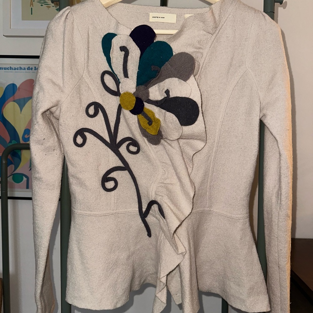 RARE ANTHROPOLOGIE Wool Jacket with floral appliqué. Circa 2011. Never worn.